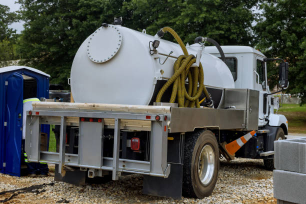 Best Porta potty rental near me  in Hillsboro, OH
